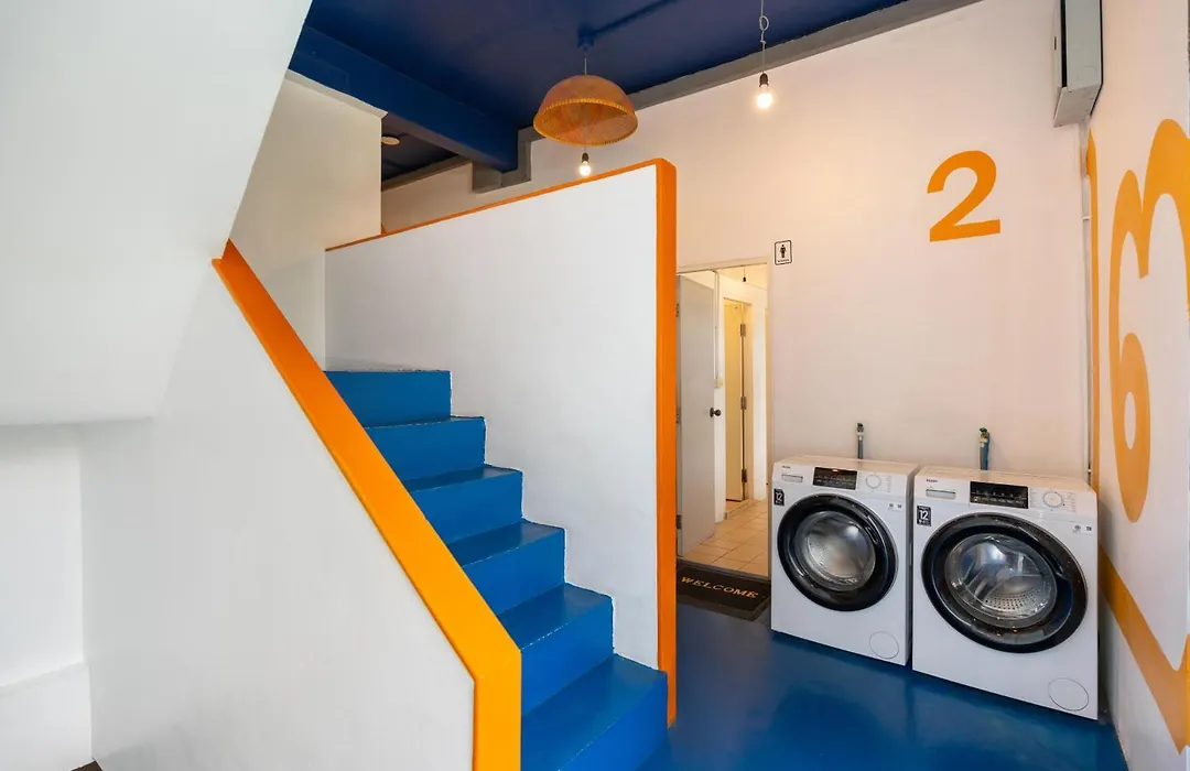 Arawana Hostel Silom-1